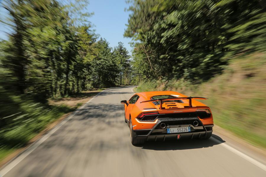  Lamborghini Huracan Performante (LB724) 2017 года  (WW) (фото 54 из 57)